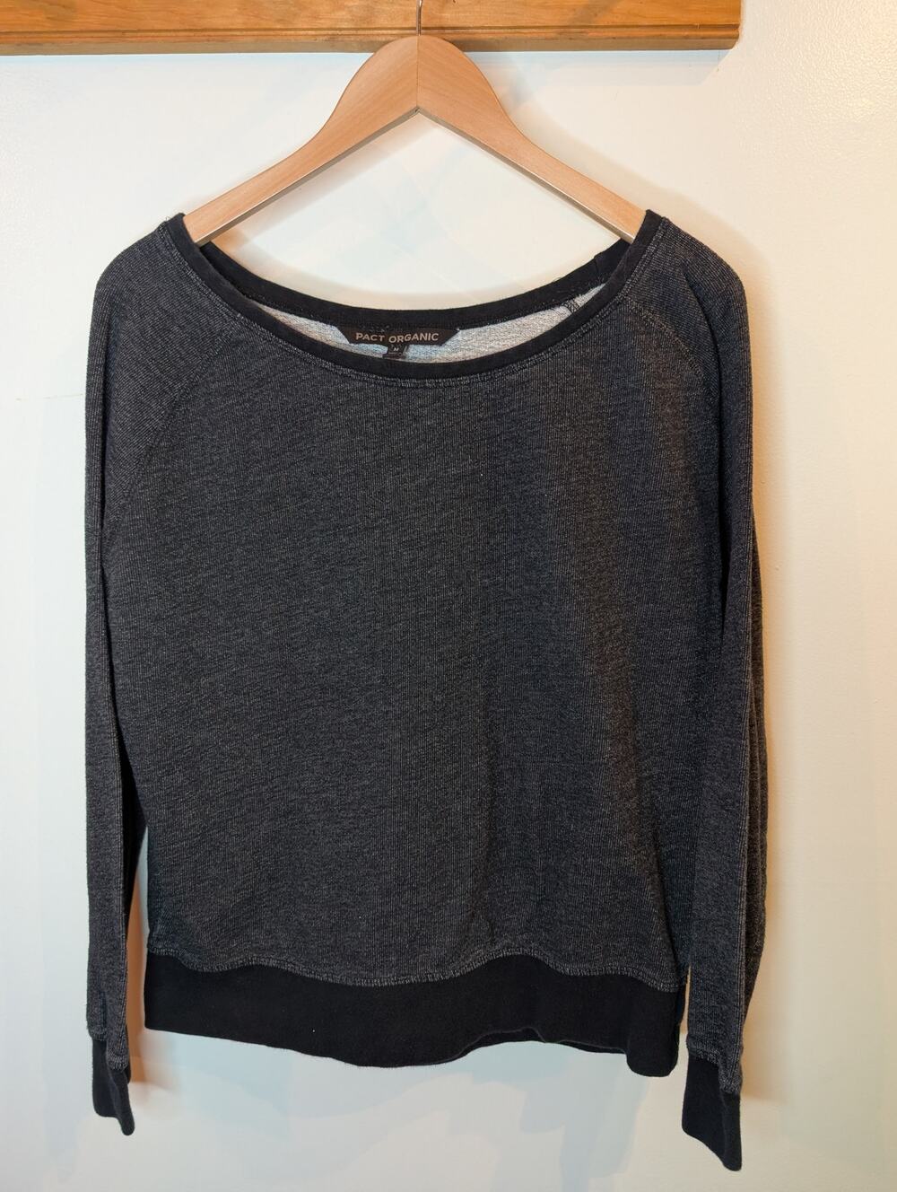 Pact Organic Cotton Gray Crewneck Sweatshirt Sustainable Soft Athleisure M